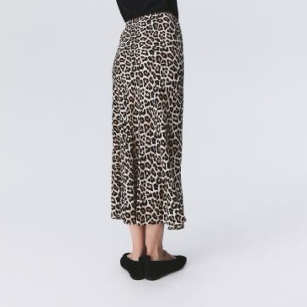 H&M Crêped Viscose Skirt size xs